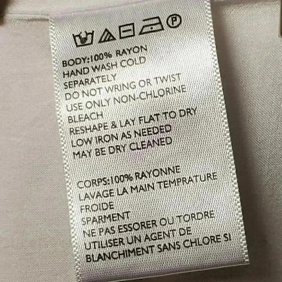 Urban Outfitters Ecoté Cream Pom Pom Trim V Neck Flowy Boho Romper Size XS - Picture 6 of 10